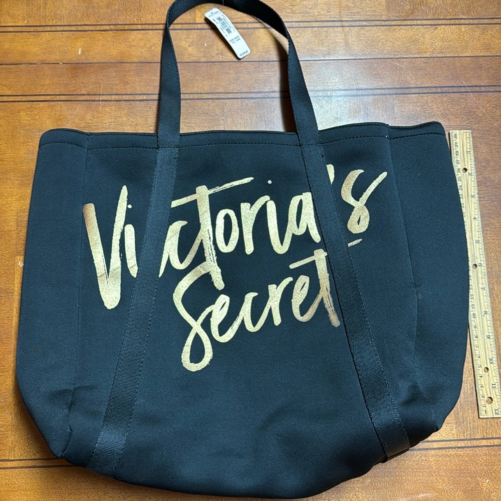 Victoria’s Secret tote